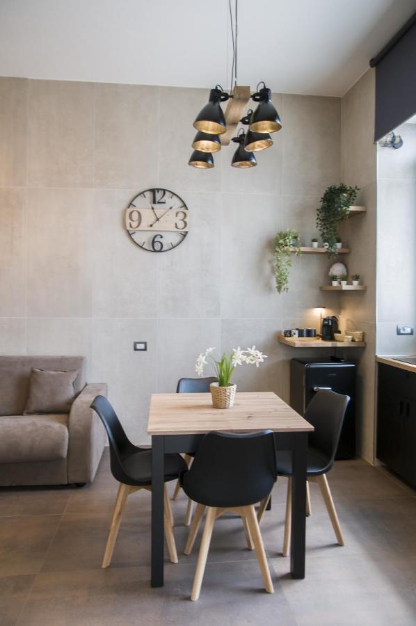 باري Suite 18 Luxury Apartments المظهر الخارجي الصورة