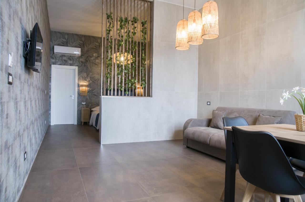 باري Suite 18 Luxury Apartments المظهر الخارجي الصورة