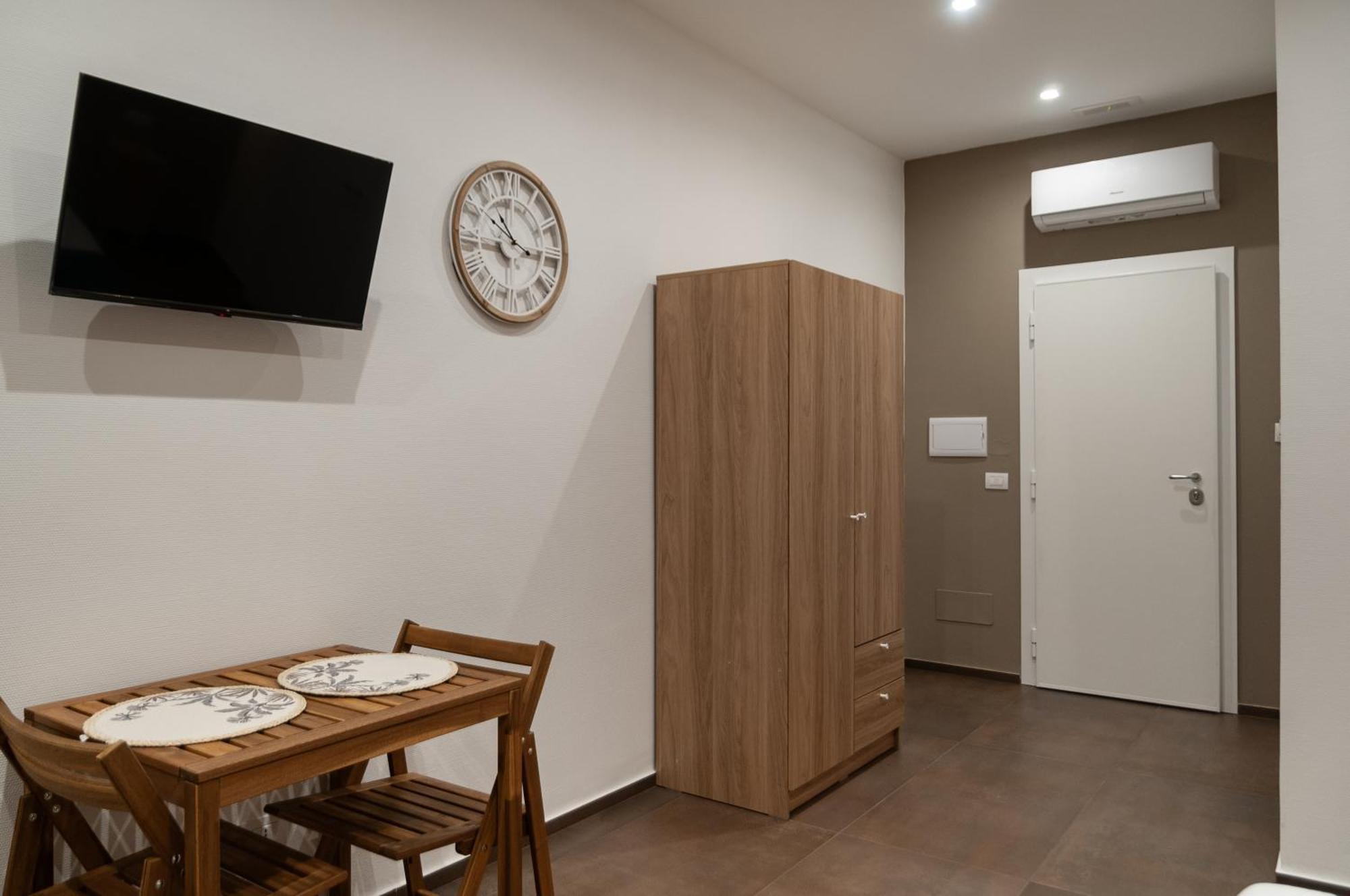 باري Suite 18 Luxury Apartments المظهر الخارجي الصورة